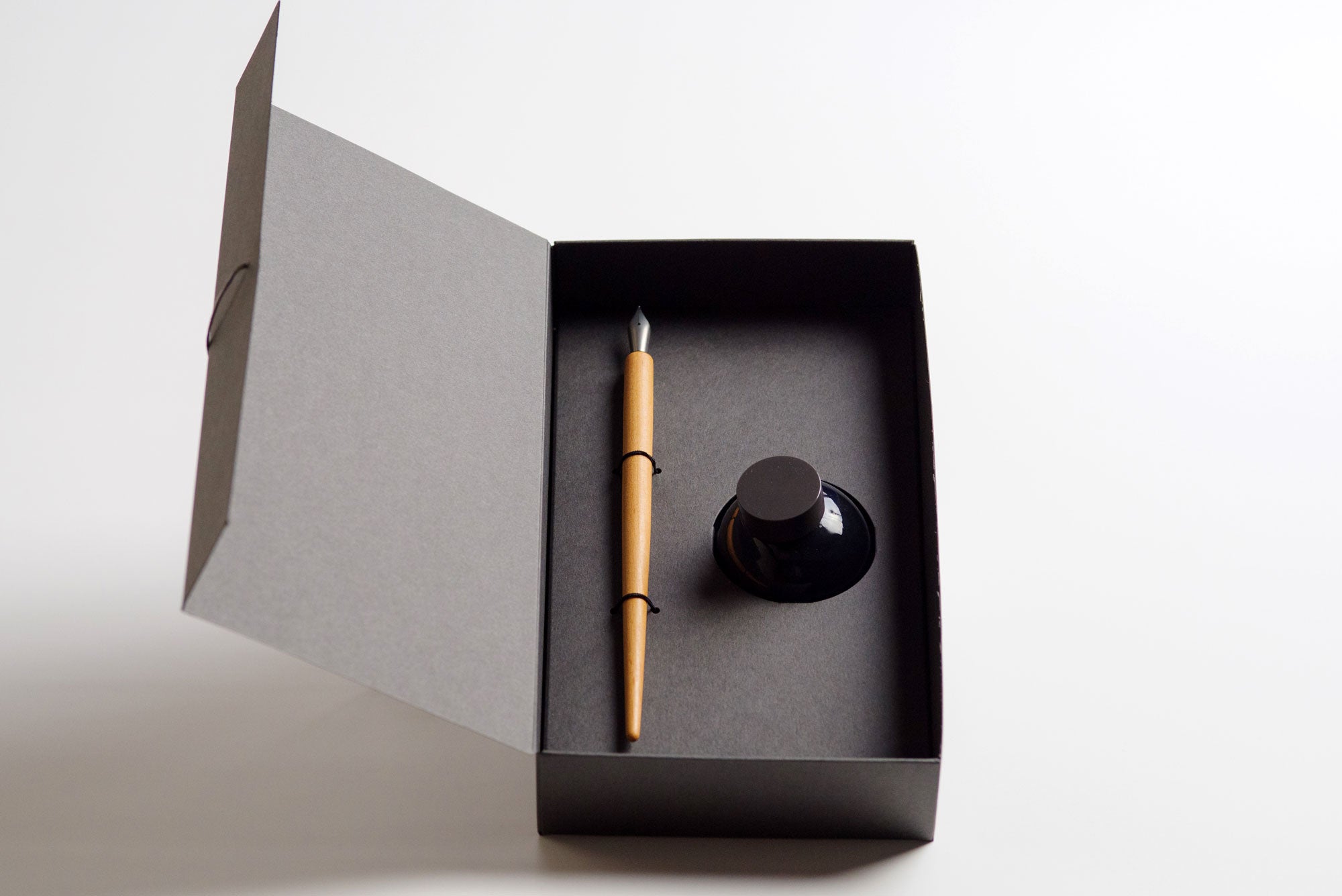 ギフトセット】カキモリ × 御花 オリジナルインク Tsukiyo – 柳川藩主